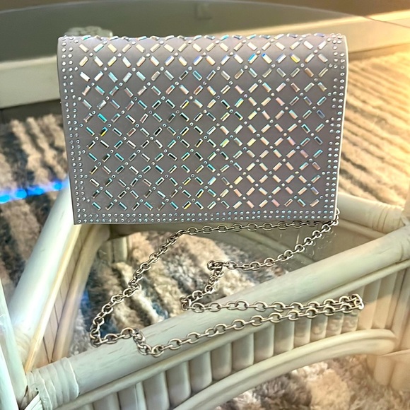 Jessica McClintock Handbags - Silver clutch